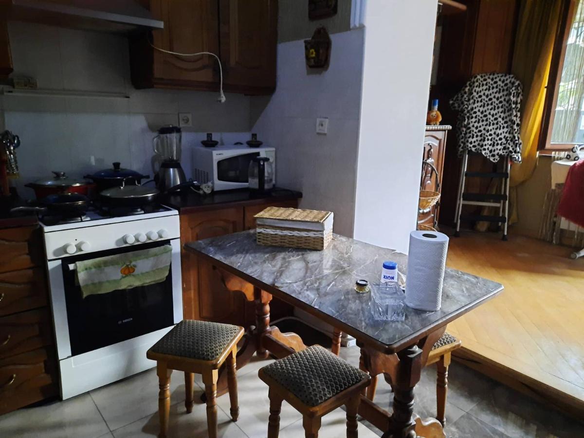 Tbilisi Philharmonia Apartment Ngoại thất bức ảnh