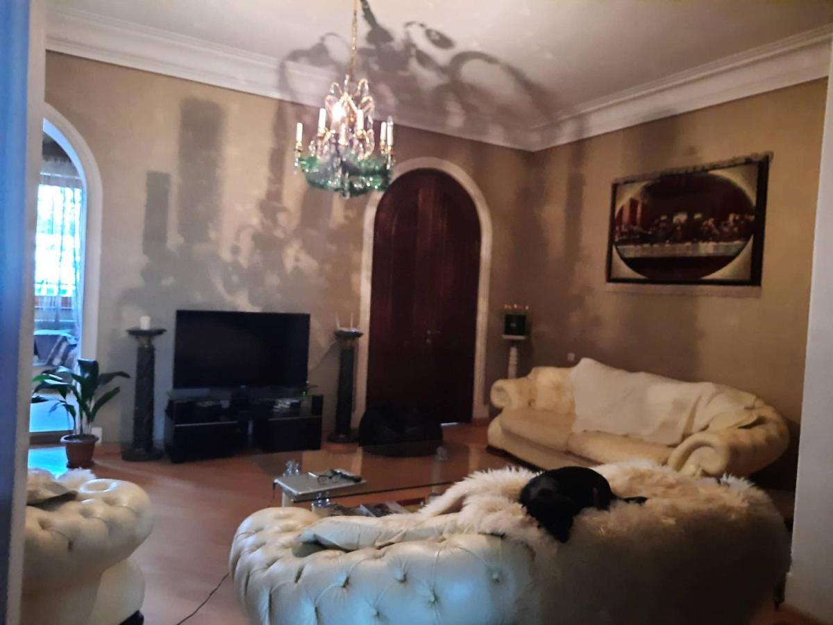 Tbilisi Philharmonia Apartment Ngoại thất bức ảnh