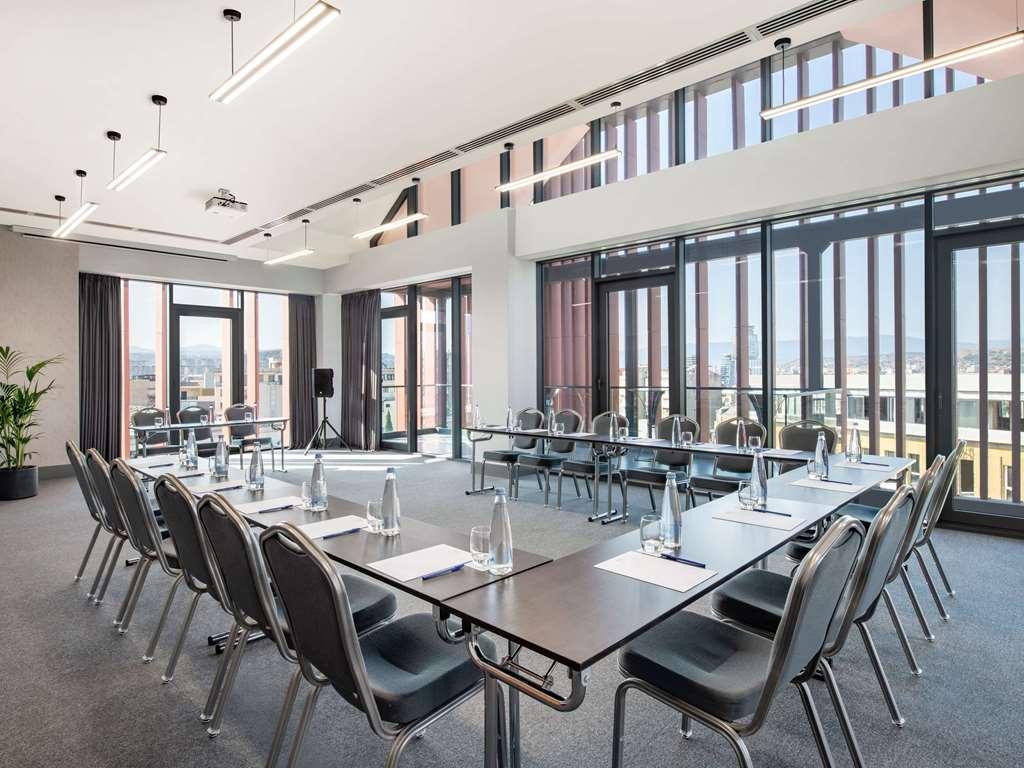 Tbilisi Philharmonia Apartment Tiện nghi bức ảnh